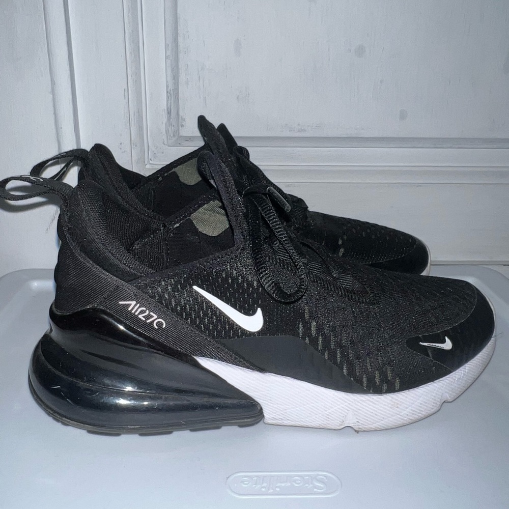 Nike Air Max 270